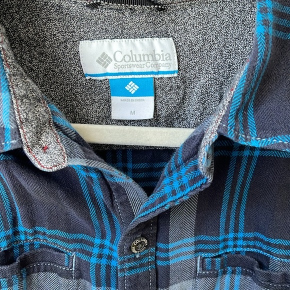 Columbia button up long sleeve shirt - Picture 3 of 6